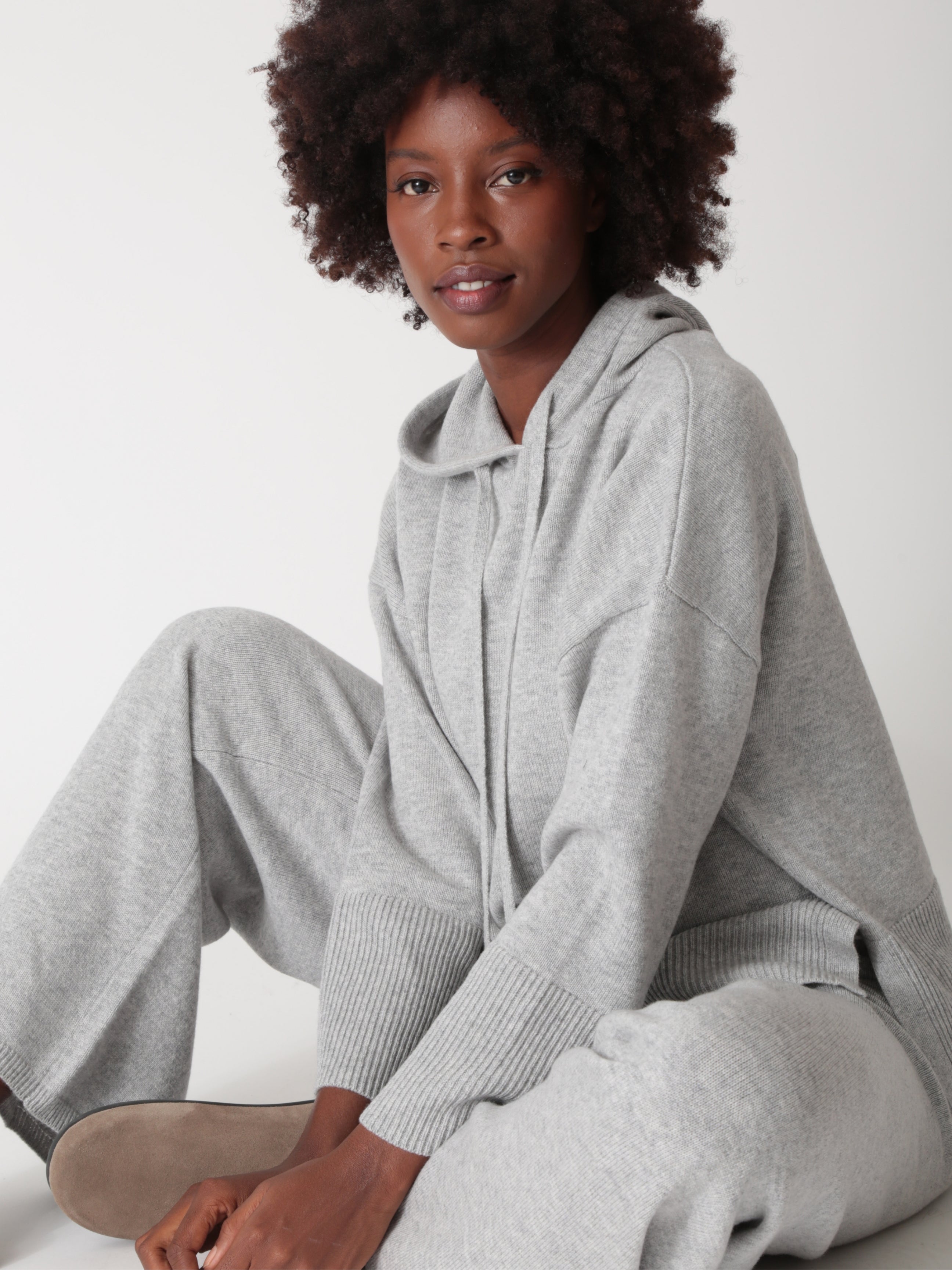 Signature Knit Hoodie Light Heather Grey – Electric & Rose Clothing