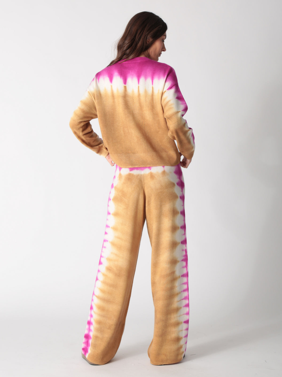 Sandy Sweater - Magenta Fade