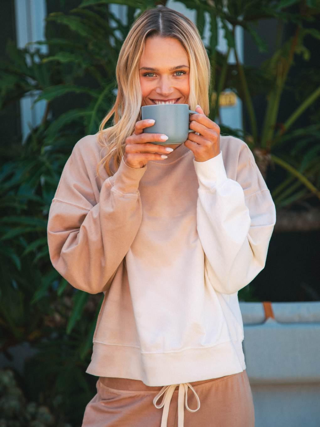 Classic Sweatshirt - Ombré Latte