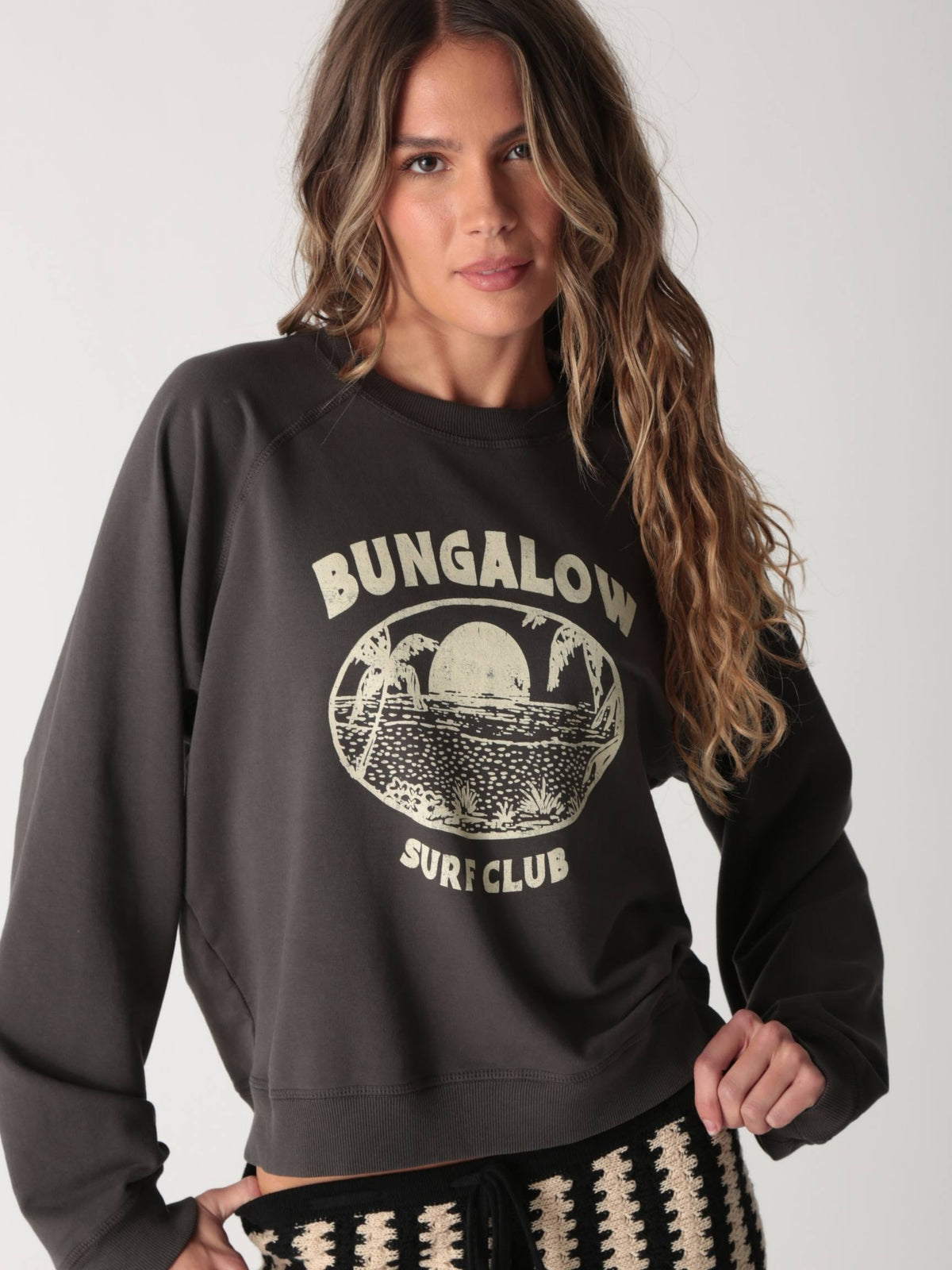 Ronan Pullover - Bungalow Graphic