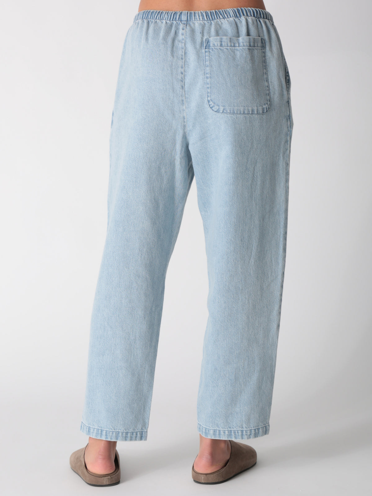 Laid Back Pant - Light Denim