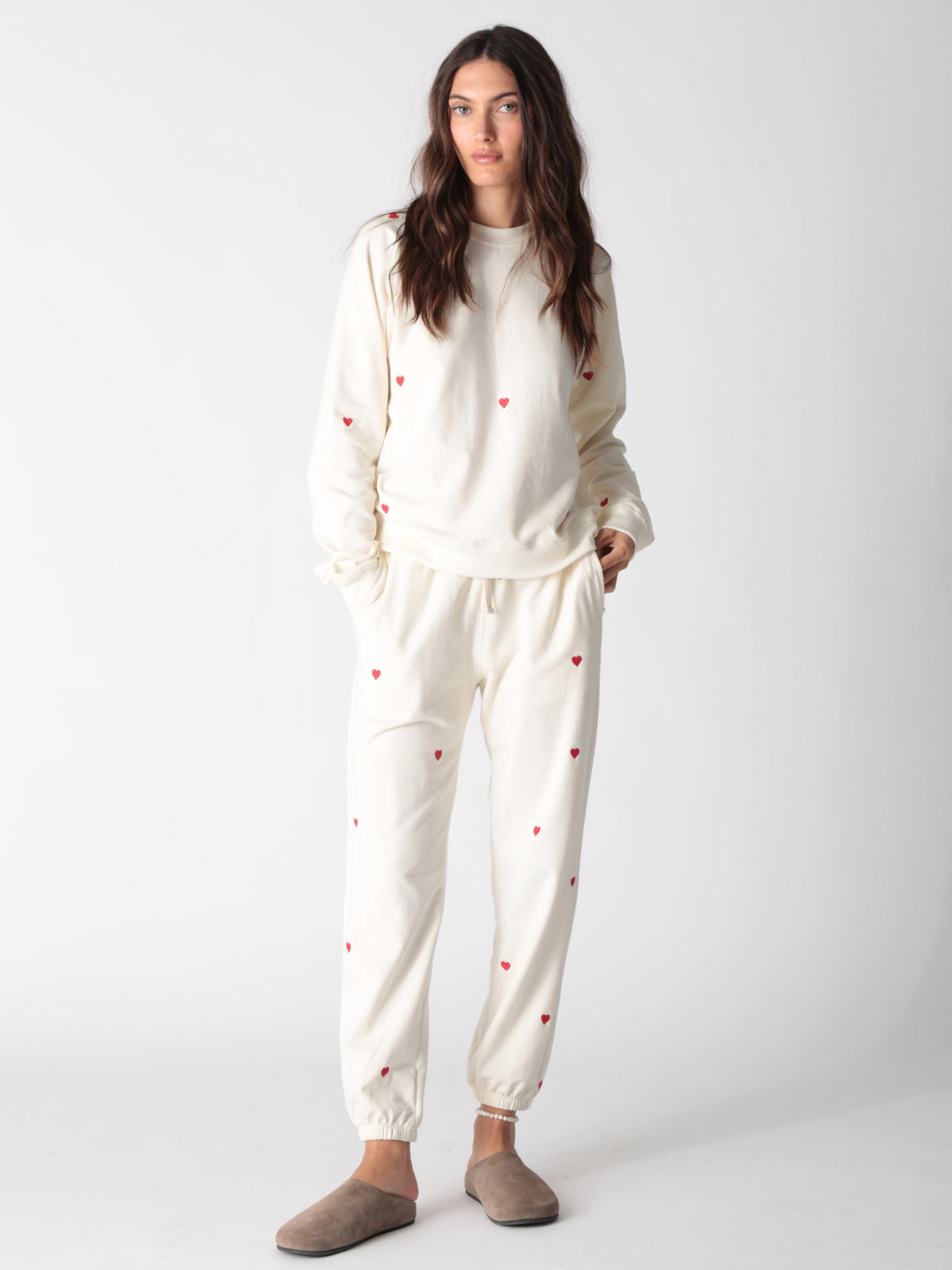 Ronan Pullover - Heart Embroidery