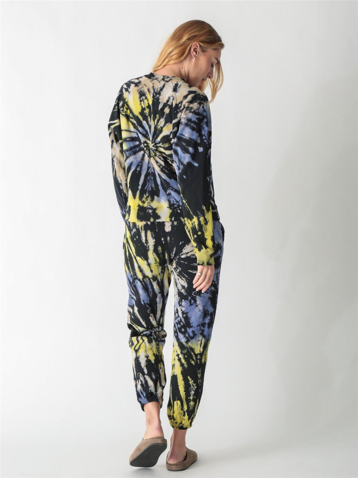 Ronan Pullover - Onyx Spiral