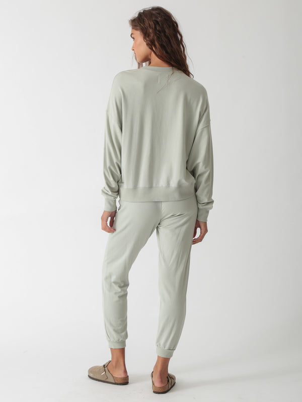 Classic Sweatshirt - Cool Sage