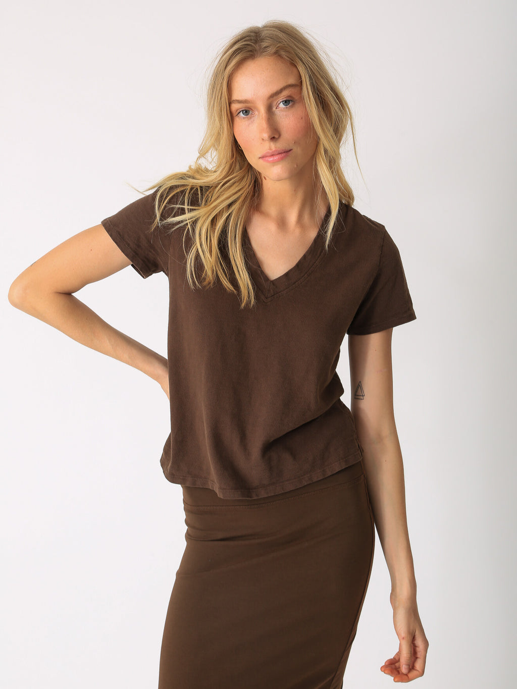 Classic V Neck - Cocoa