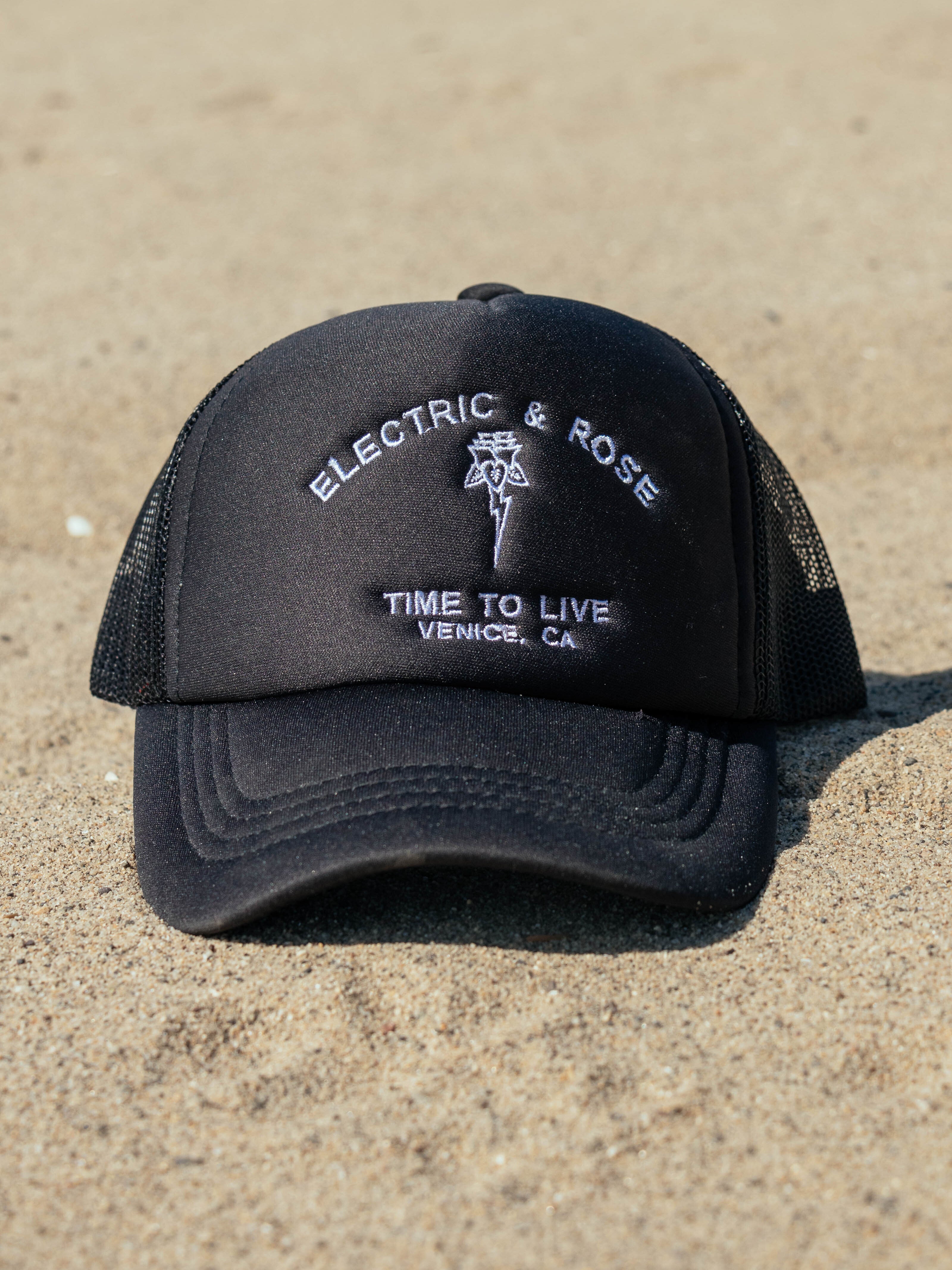 Time to Live Hat in Black – Electric & Rose Clothing