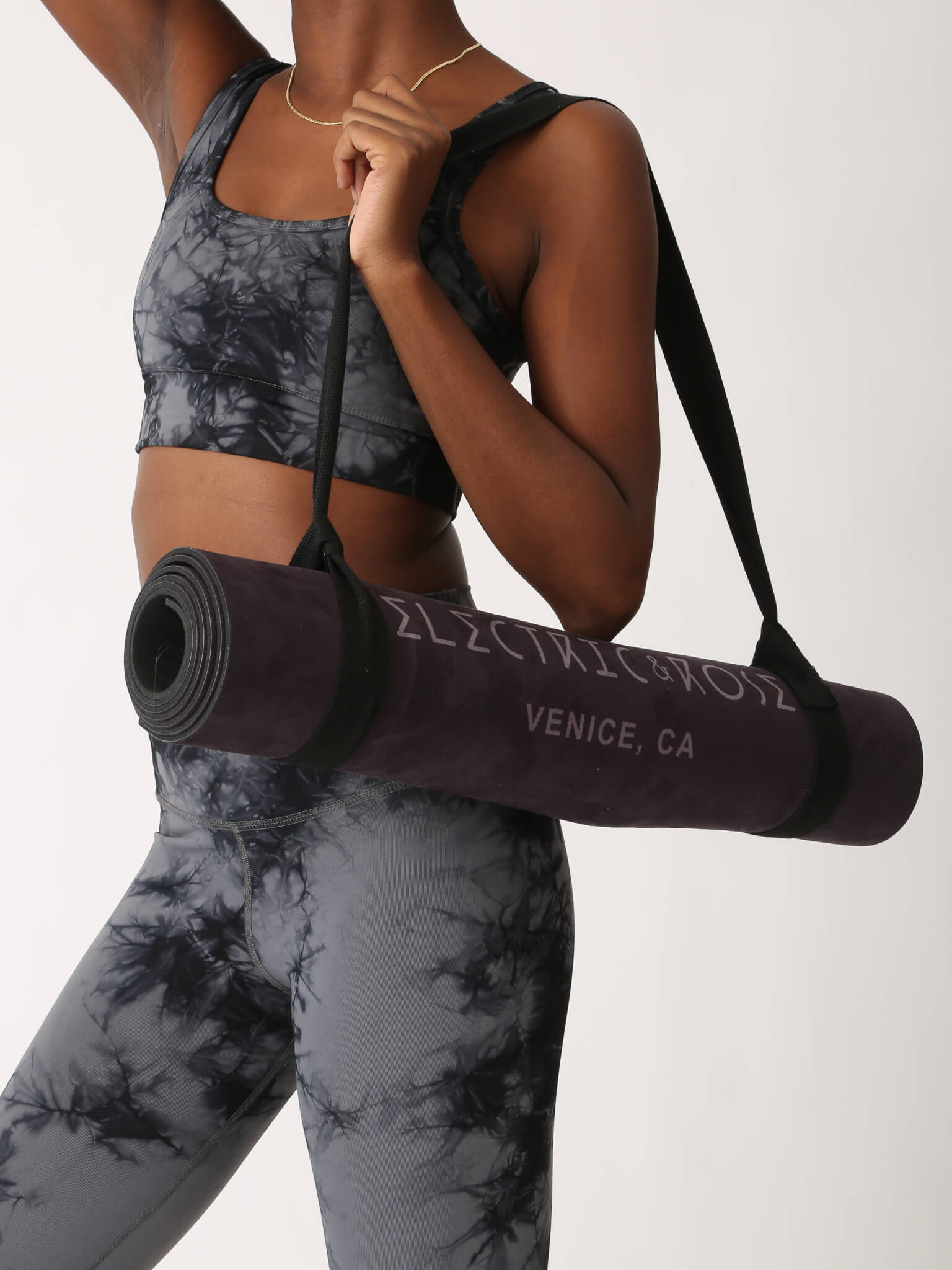 Time To Live Yoga Mat Onyx – Electric & Rose Clothing